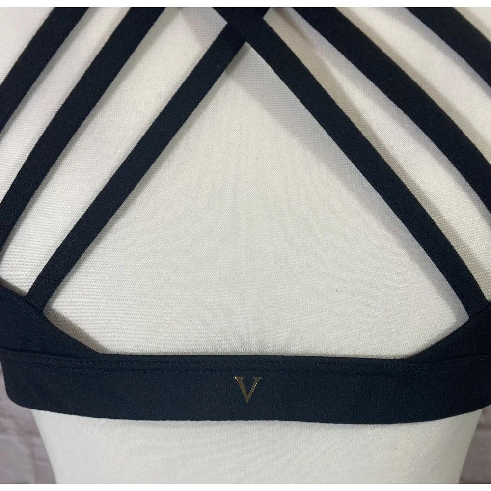 Victorias Secret Sports Bra Size L Black Criss Cross Back‎ Straps V Logo